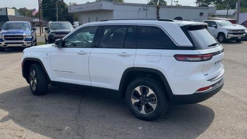 2024 Jeep Grand Cherokee 4xe Base