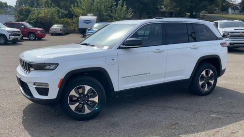 2024 Jeep Grand Cherokee 4xe Base