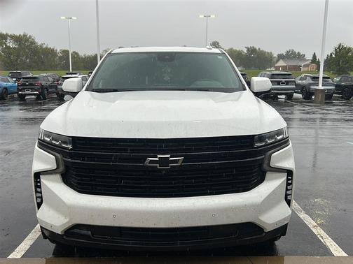 2023 Chevrolet Suburban RST