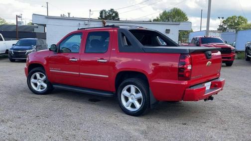 2011 Chevrolet Avalanche 1500 LTZ
