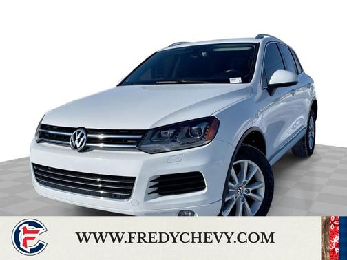 2014 Volkswagen Touareg Sport