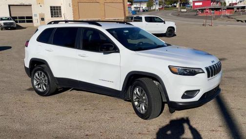 2022 Jeep Cherokee Latitude Lux