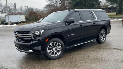 2022 Chevrolet Suburban LT