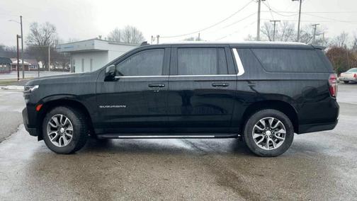 2022 Chevrolet Suburban LT