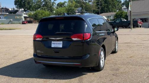 2018 Chrysler Pacifica Touring Plus