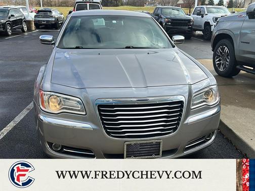 2014 Chrysler 300C Base