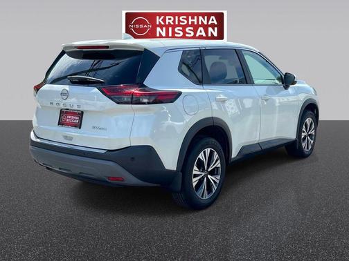 White 2023 Nissan Rogue SV