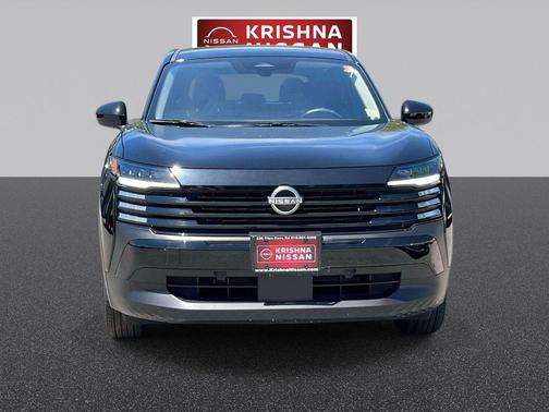 Super Black 2025 Nissan Kicks SV