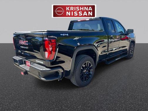 Onyx Black 2025 GMC Sierra 1500 Elevation