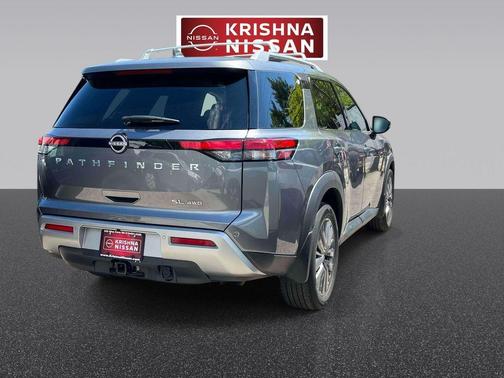 Gun Metallic 2024 Nissan Pathfinder SL