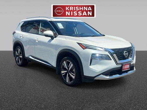 White 2023 Nissan Rogue Platinum