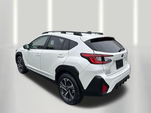 Crystal White Pearl 2024 Subaru Crosstrek Premium