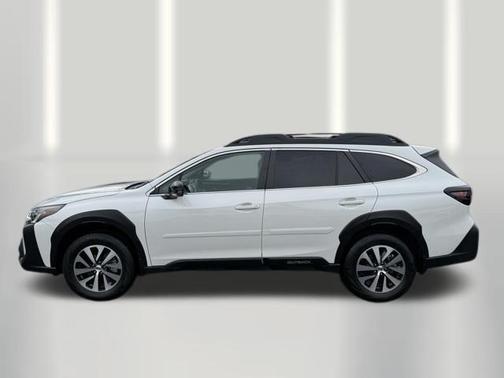 Crystal White Pearl 2025 Subaru Outback Premium