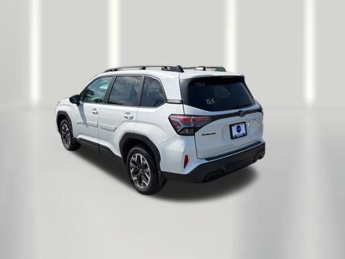 Crystal White Pearl 2026 Subaru Forester Premium