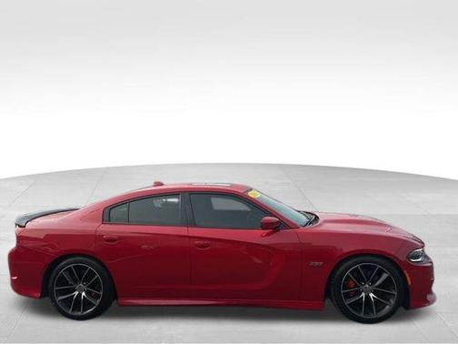 2016 Dodge Charger R/T Scat Pack