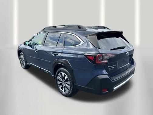 Cosmic Blue Pearl 2023 Subaru Outback Limited