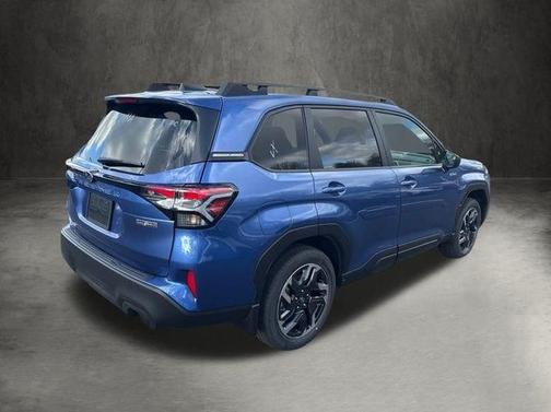 2025 Subaru Forester Hybrid Premium