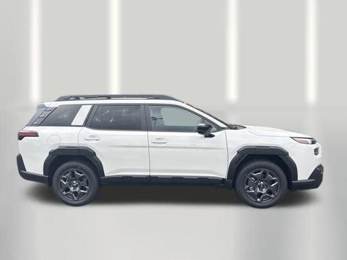 Crystal White Pearl 2026 Subaru Outback Premium