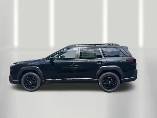 Crystal Black Silica 2026 Subaru Outback Limited