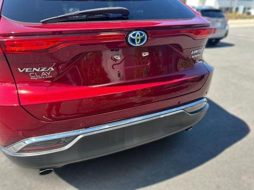 2021 Toyota Venza Limited