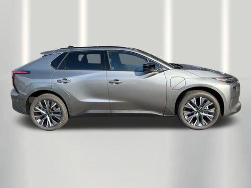 2026 Subaru Solterra Limited