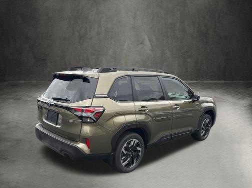 2025 Subaru Forester Hybrid Premium