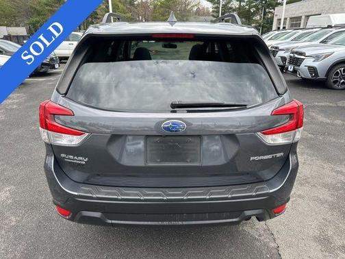 Magnetite Gray Metallic 2021 Subaru Forester Premium