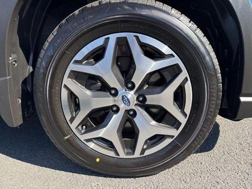 Horizon Blue Pearl 2023 Subaru Forester Premium