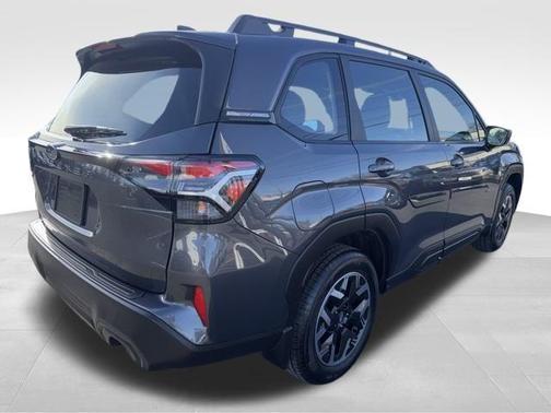 2025 Subaru Forester Base