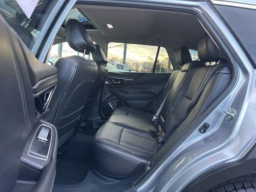 Ice Silver Metallic 2025 Subaru Outback Limited