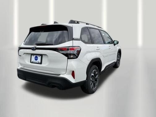 Crystal White Pearl 2026 Subaru Forester Premium