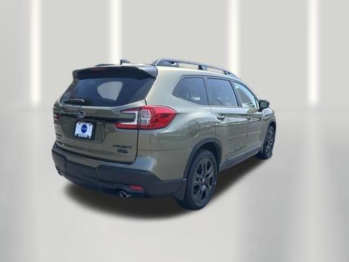 Autumn Green 2026 Subaru Ascent Onyx Edition Touring