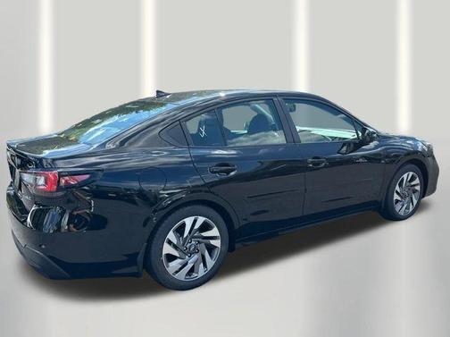 Crystal Black Silica 2025 Subaru Legacy
