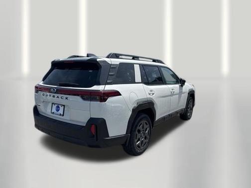 Crystal White Pearl 2026 Subaru Outback Premium