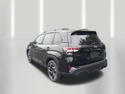 Crystal Black Silica 2026 Subaru Forester Premium