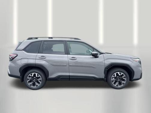 Riverrock Green 2026 Subaru Forester Premium