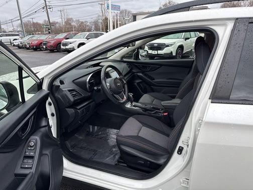 Crystal White Pearl 2022 Subaru Crosstrek Premium
