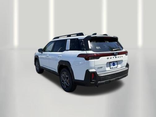 Crystal White Pearl 2026 Subaru Outback Premium