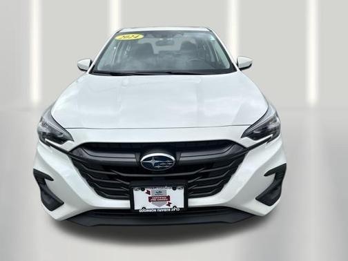 Crystal White Pearl 2024 Subaru Legacy Premium