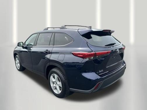 Blueprint 2023 Toyota Highlander LE