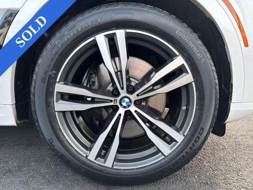 Alpine White 2024 BMW X7 M60i