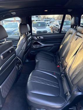 2024 BMW X7 M60i
