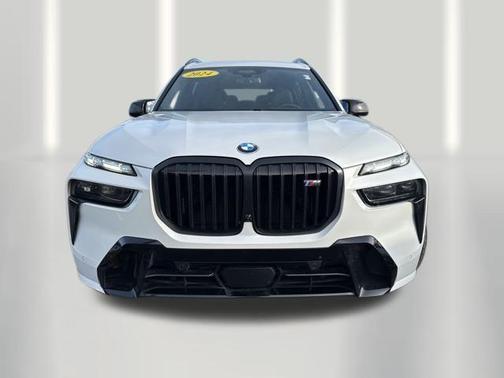 2024 BMW X7 M60i
