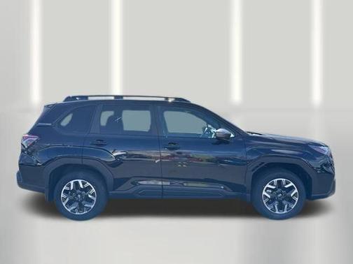 Crystal Black Silica 2026 Subaru Forester Premium