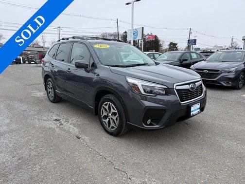 Magnetite Gray Metallic 2021 Subaru Forester Premium
