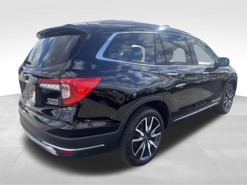 2019 Honda Pilot Touring 7-Passenger