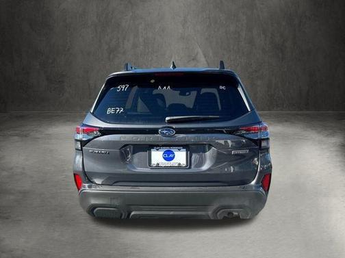 2025 Subaru Forester Hybrid Premium