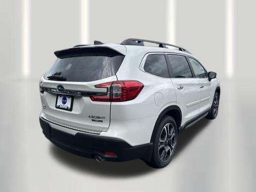 Crystal White Pearl 2026 Subaru Ascent Touring