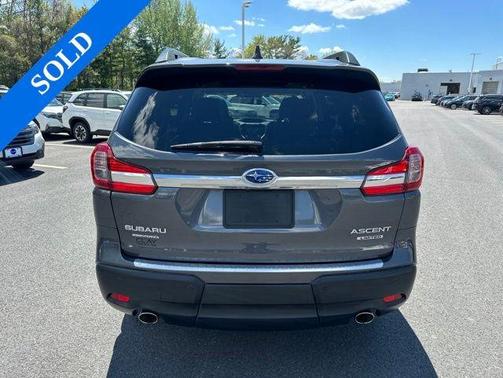 Magnetite Gray Metallic 2022 Subaru Ascent Limited 7-Passenger