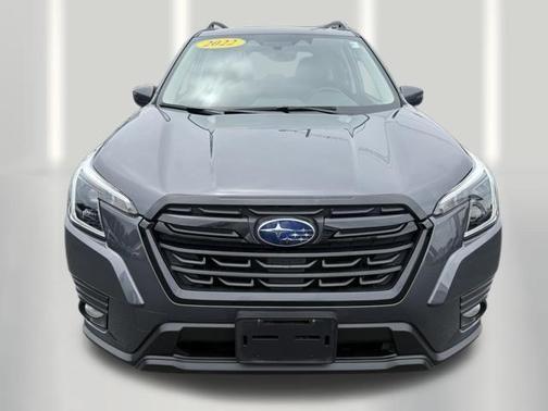 Magnetite Gray Metallic 2022 Subaru Forester Premium